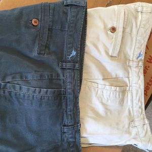 2 pairs of Tommy Bahama shorts. Size 32